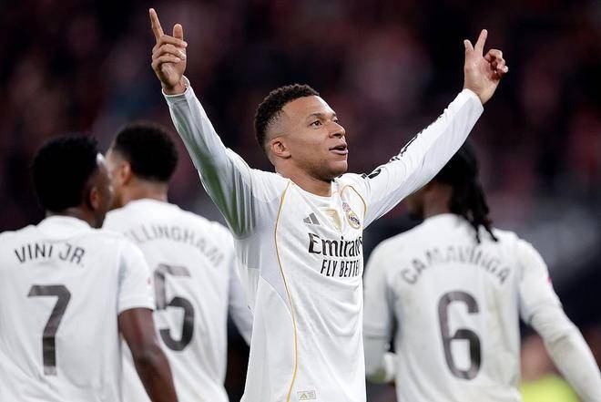 姆巴佩62球年度封神！有望冲击C罗69球纪录，梅西91球难以企及！